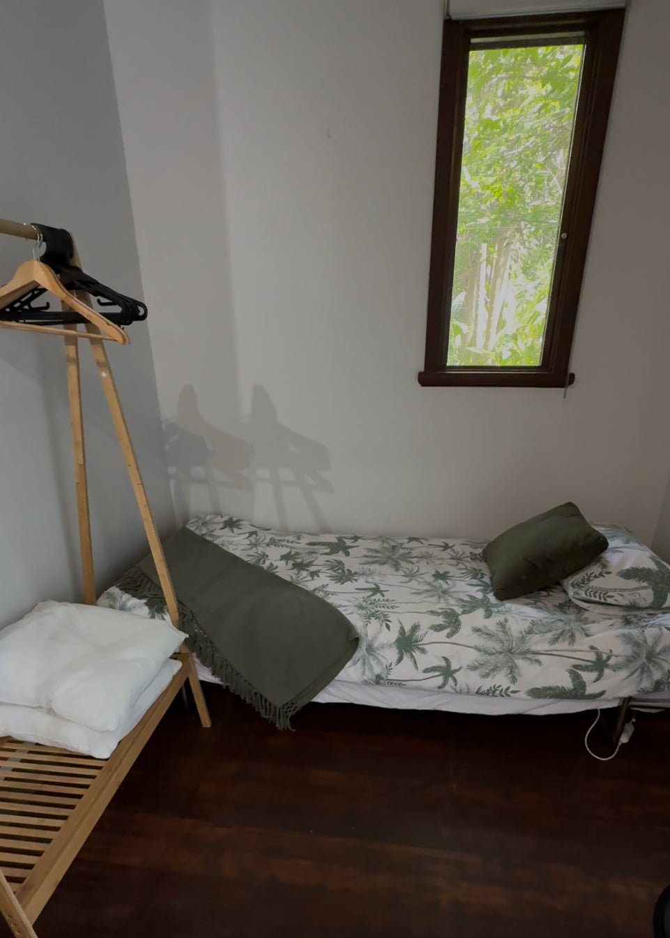 Bird of Paradise Room | Single Bed